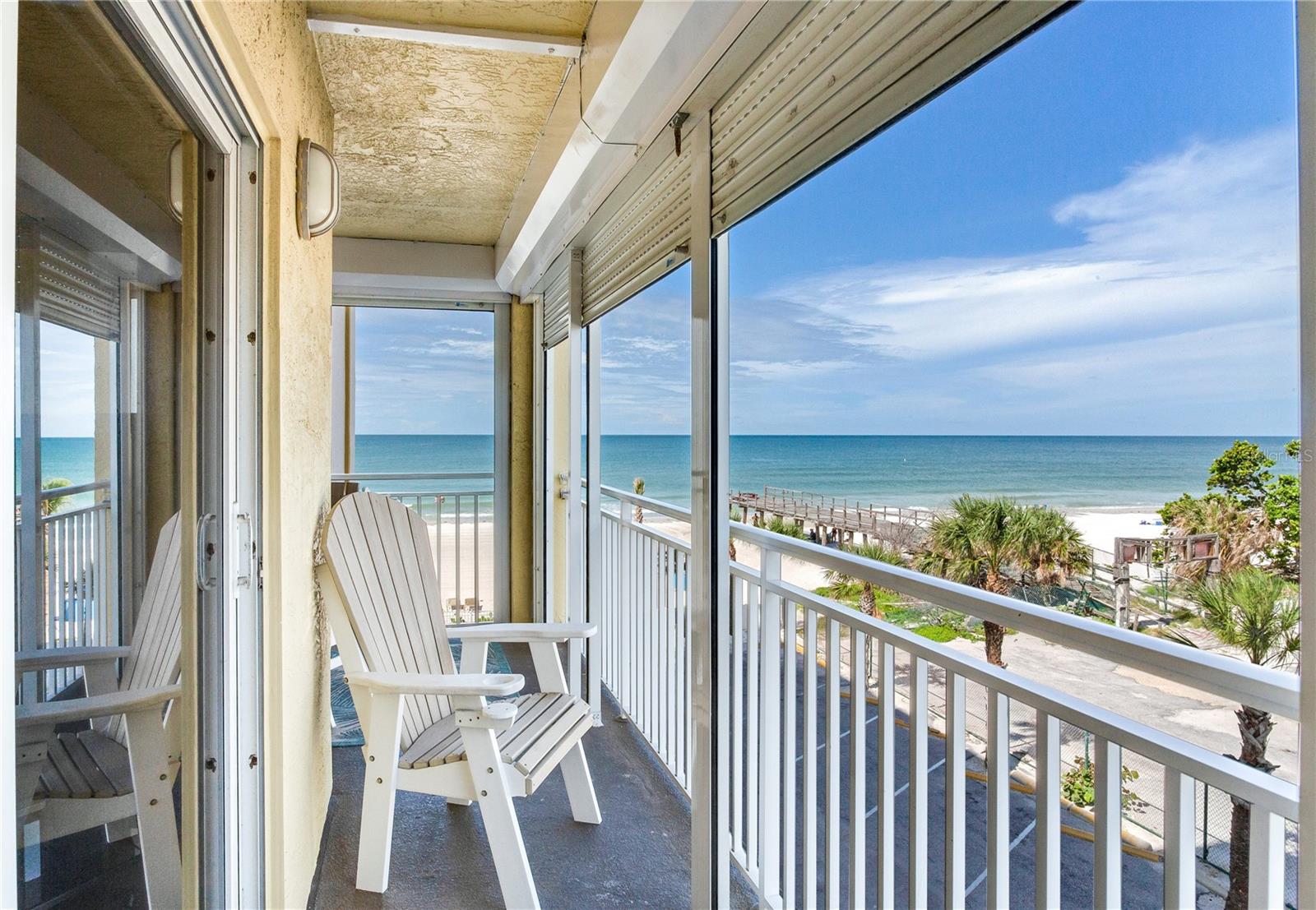 Image 18 of 54 For 17450 Gulf Boulevard 206