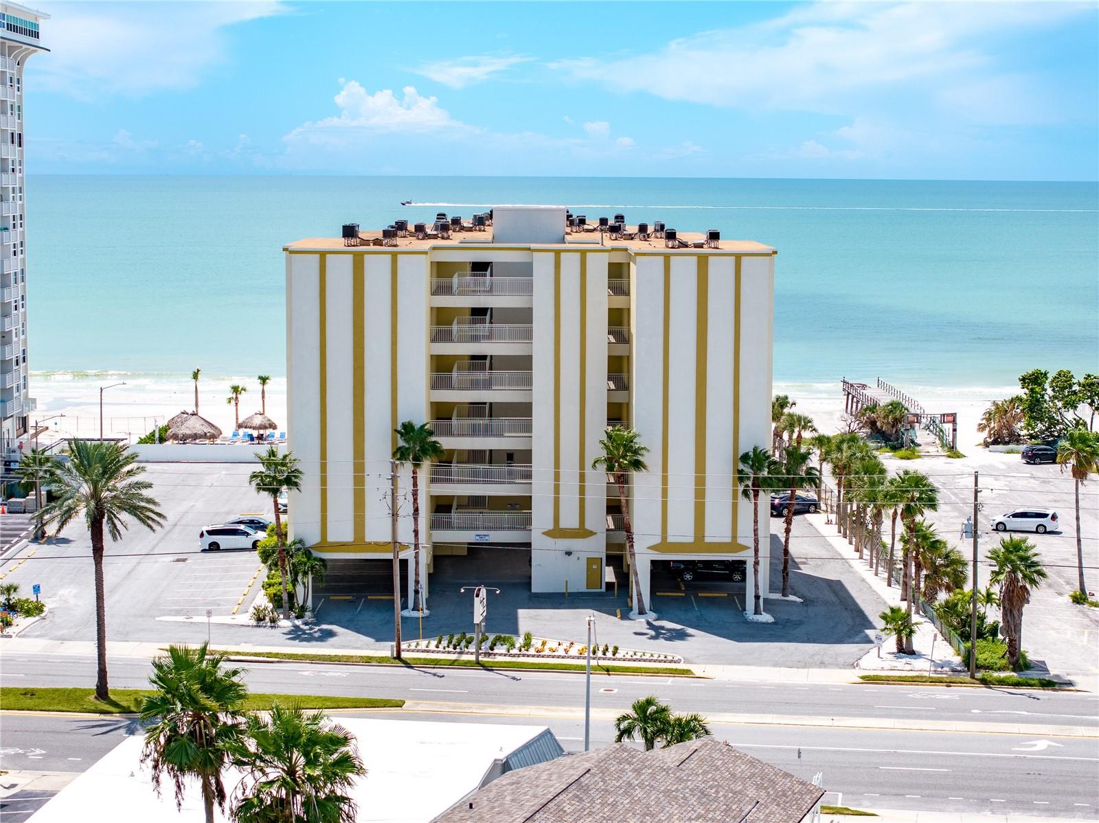 Image 2 of 54 For 17450 Gulf Boulevard 206