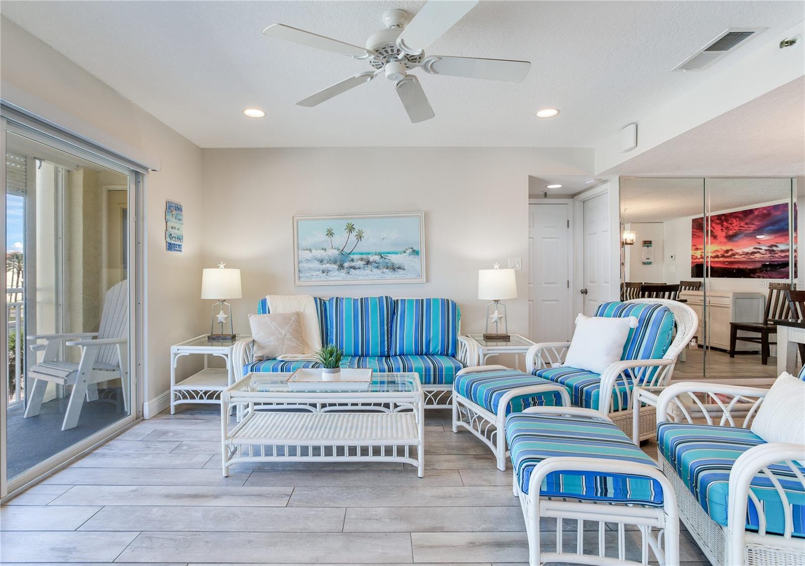 Image 21 of 54 For 17450 Gulf Boulevard 206
