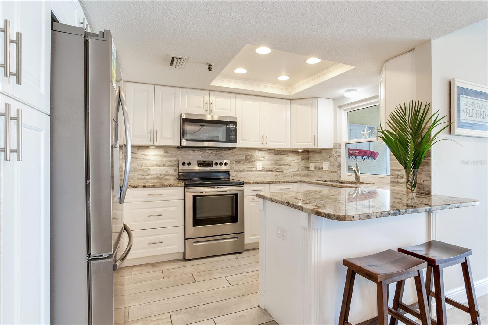 Image 26 of 54 For 17450 Gulf Boulevard 206