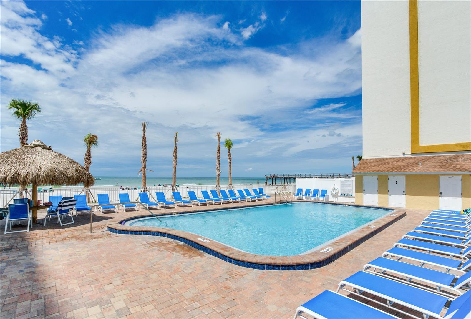 Image 52 of 54 For 17450 Gulf Boulevard 206