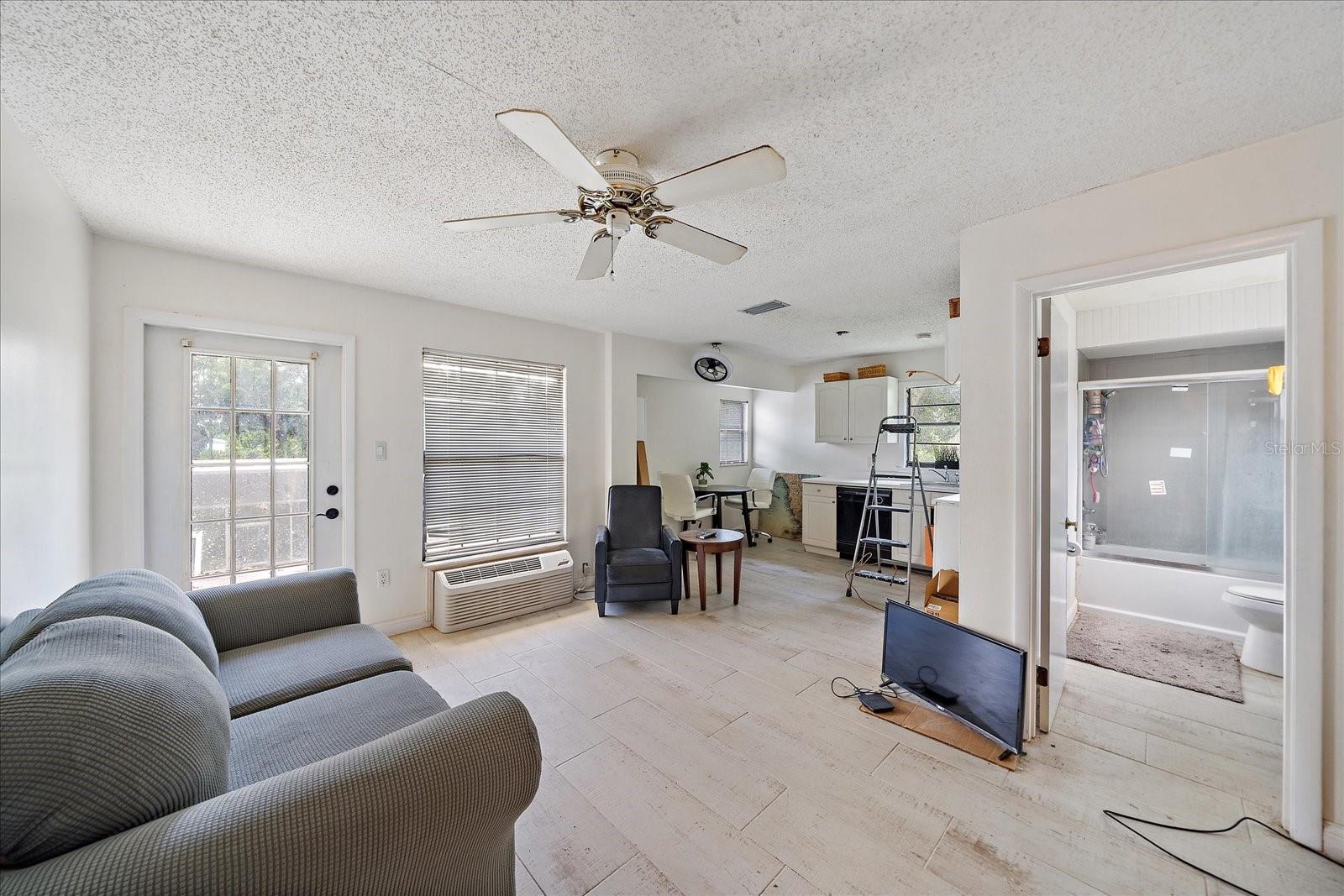 Image 22 of 33 For 6516 Caracara Street