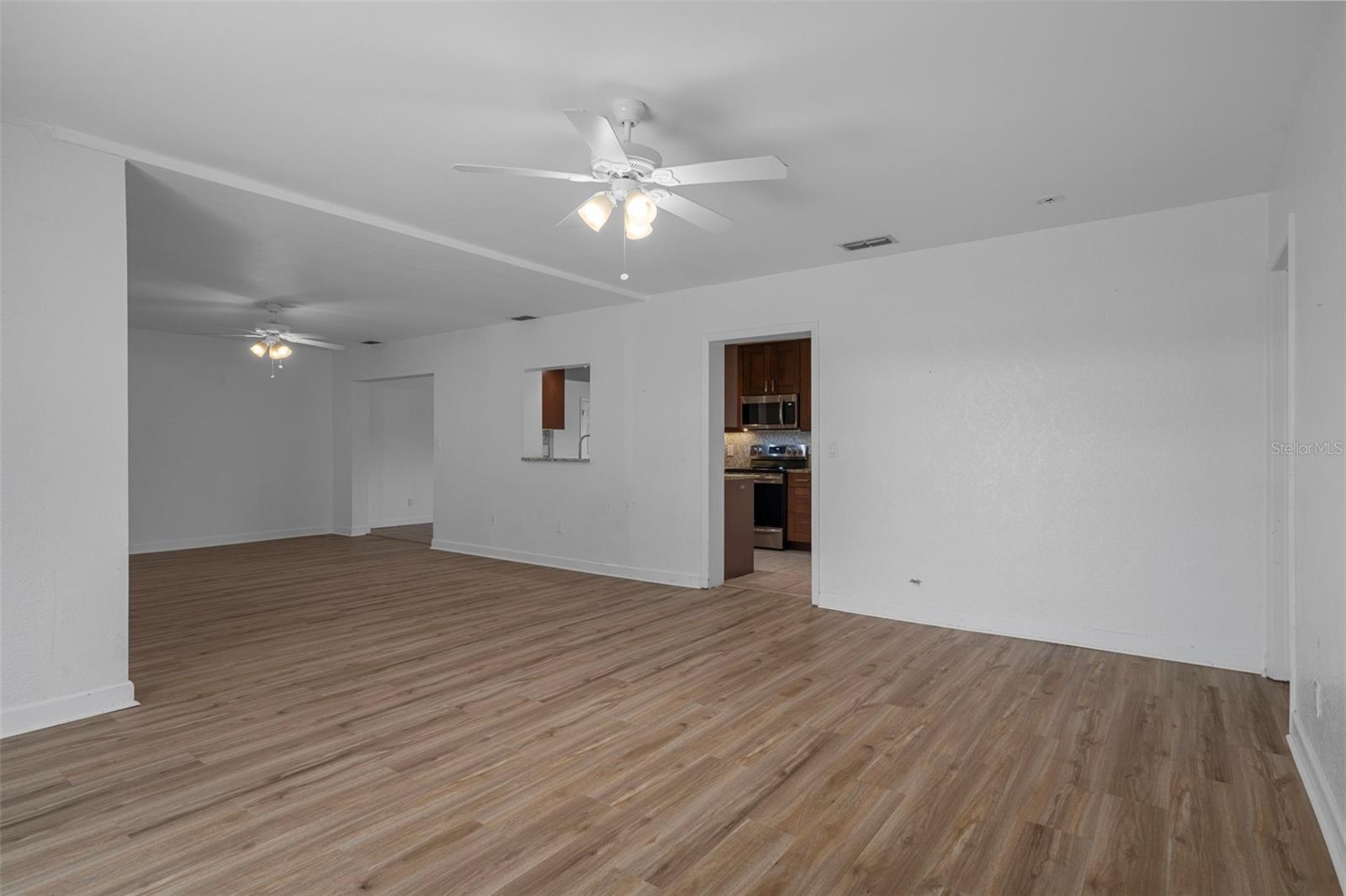 Image 16 of 60 For 1563 Eden Isle Boulevard Ne