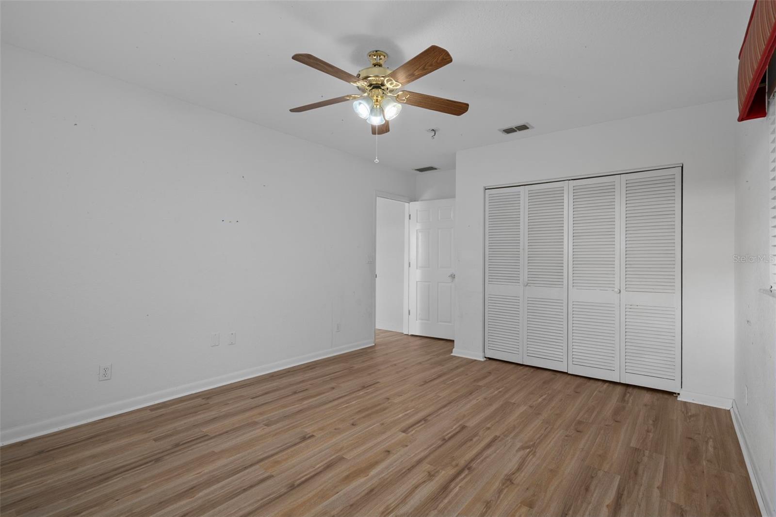 Image 39 of 60 For 1563 Eden Isle Boulevard Ne