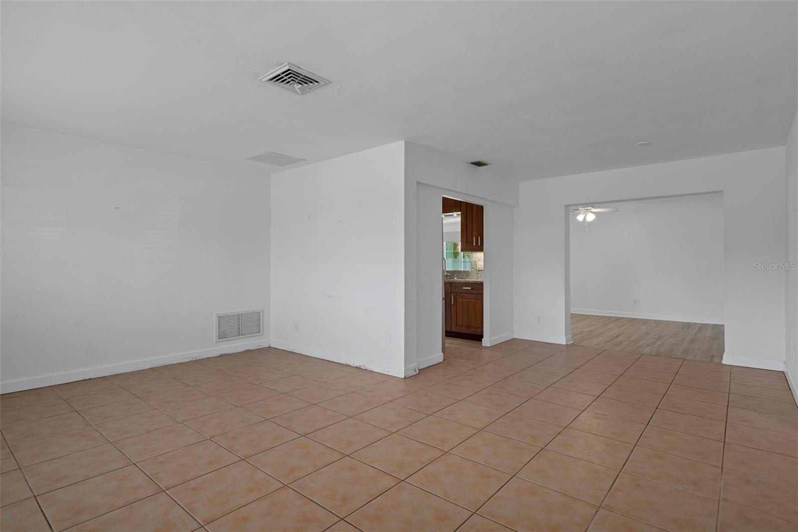 Image 6 of 60 For 1563 Eden Isle Boulevard Ne