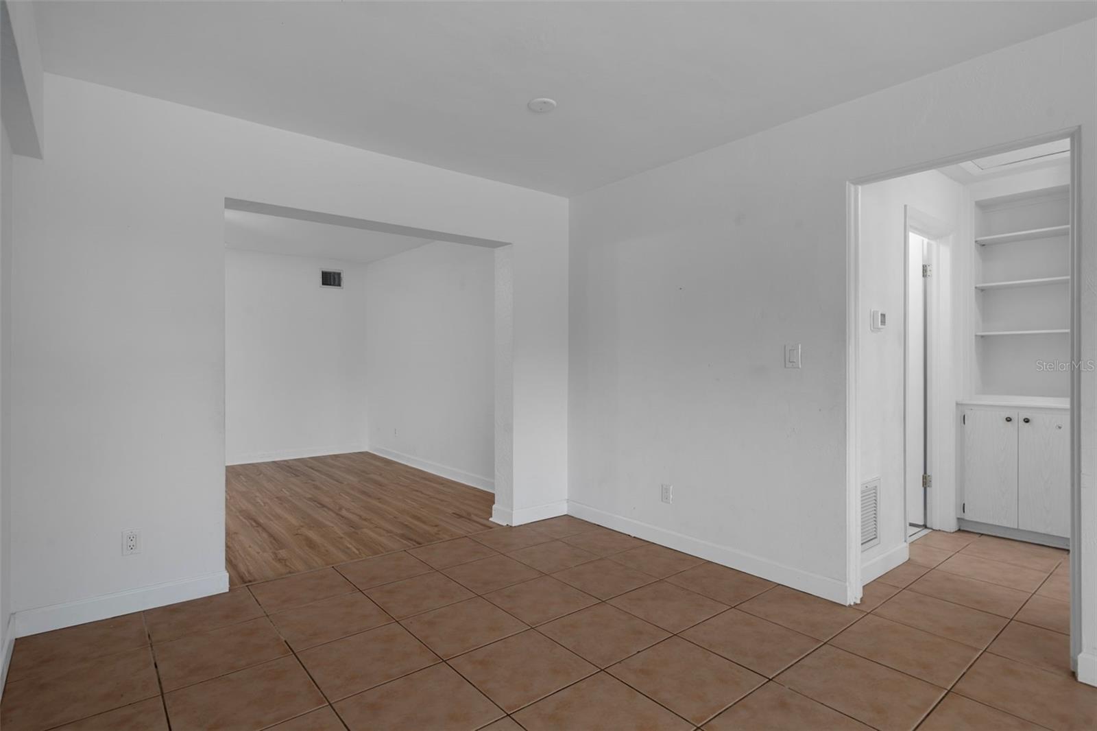 Image 9 of 60 For 1563 Eden Isle Boulevard Ne
