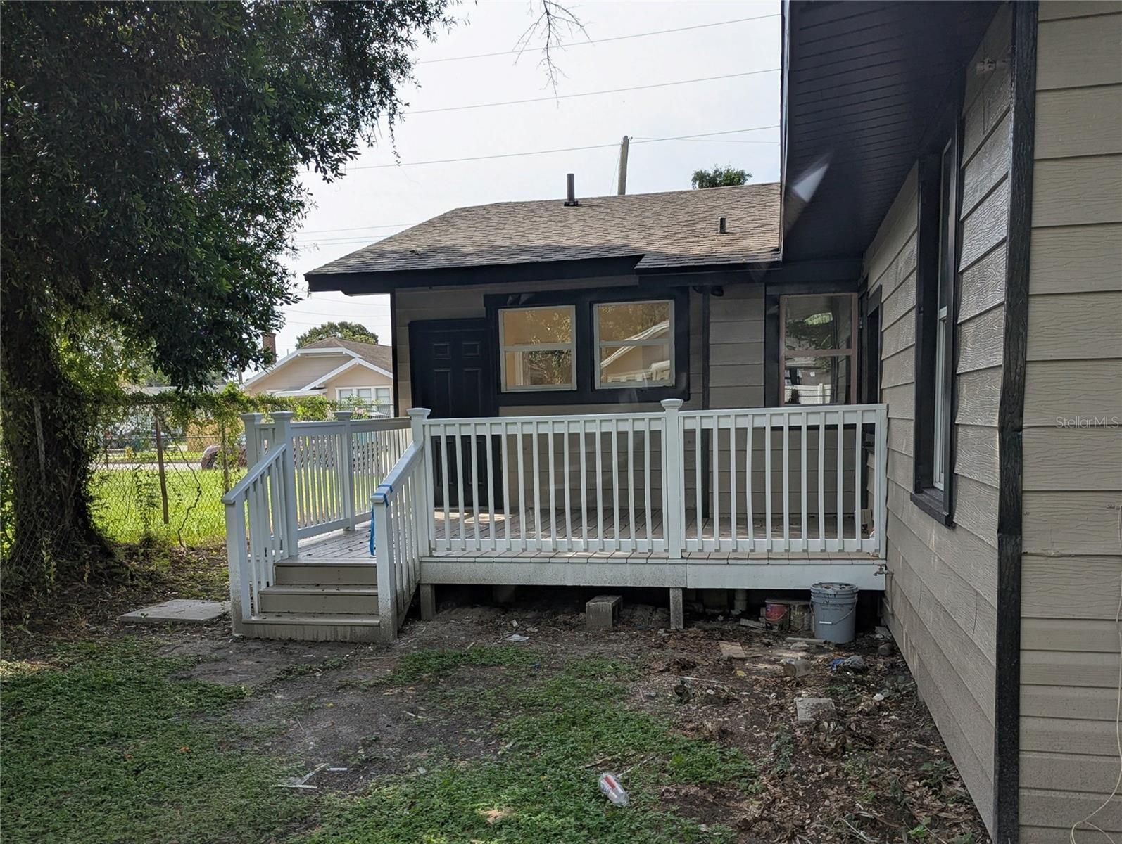 Image 21 of 21 For 1014 Lake Avenue