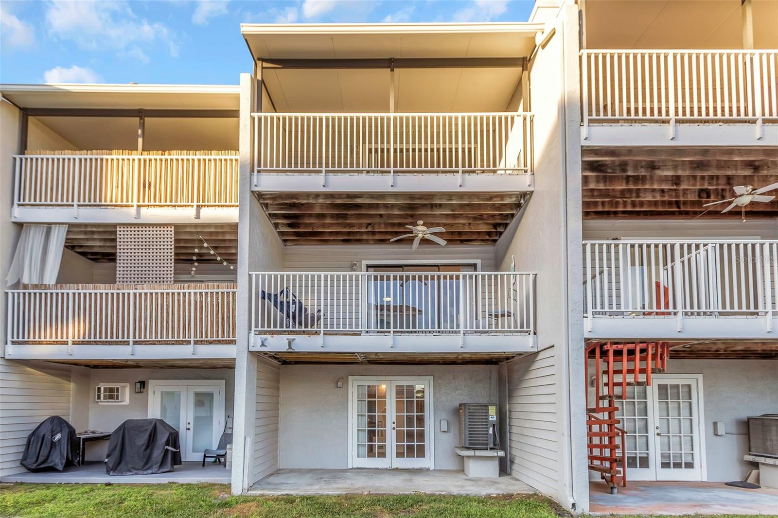 Image 39 of 46 For 745 Pinellas Bayway S 207