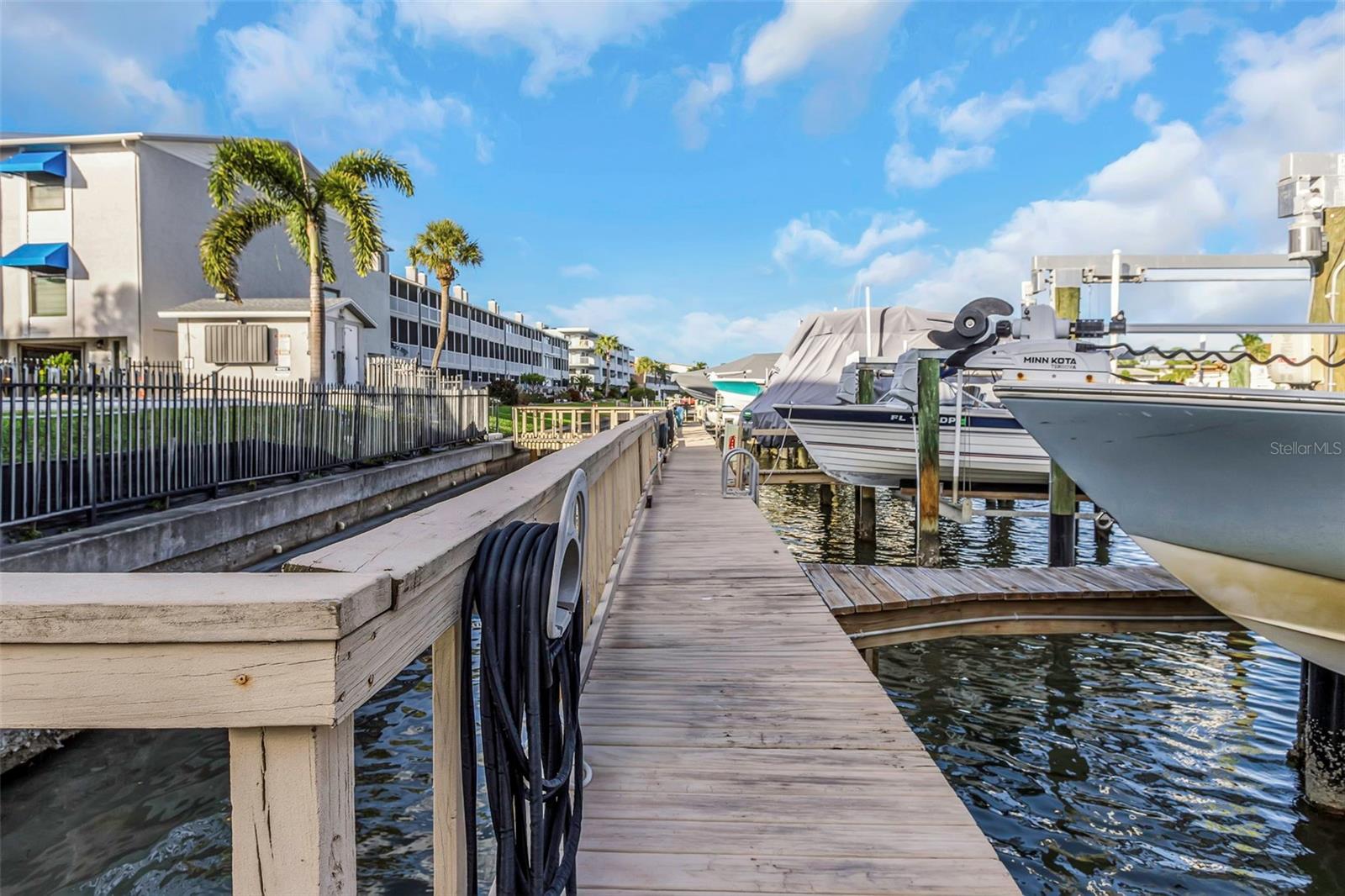 Image 5 of 46 For 745 Pinellas Bayway S 207