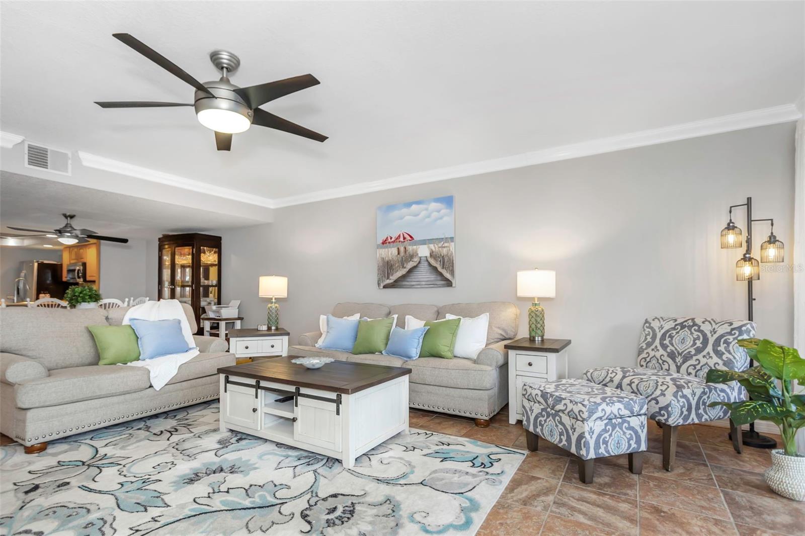 Image 8 of 46 For 745 Pinellas Bayway S 207