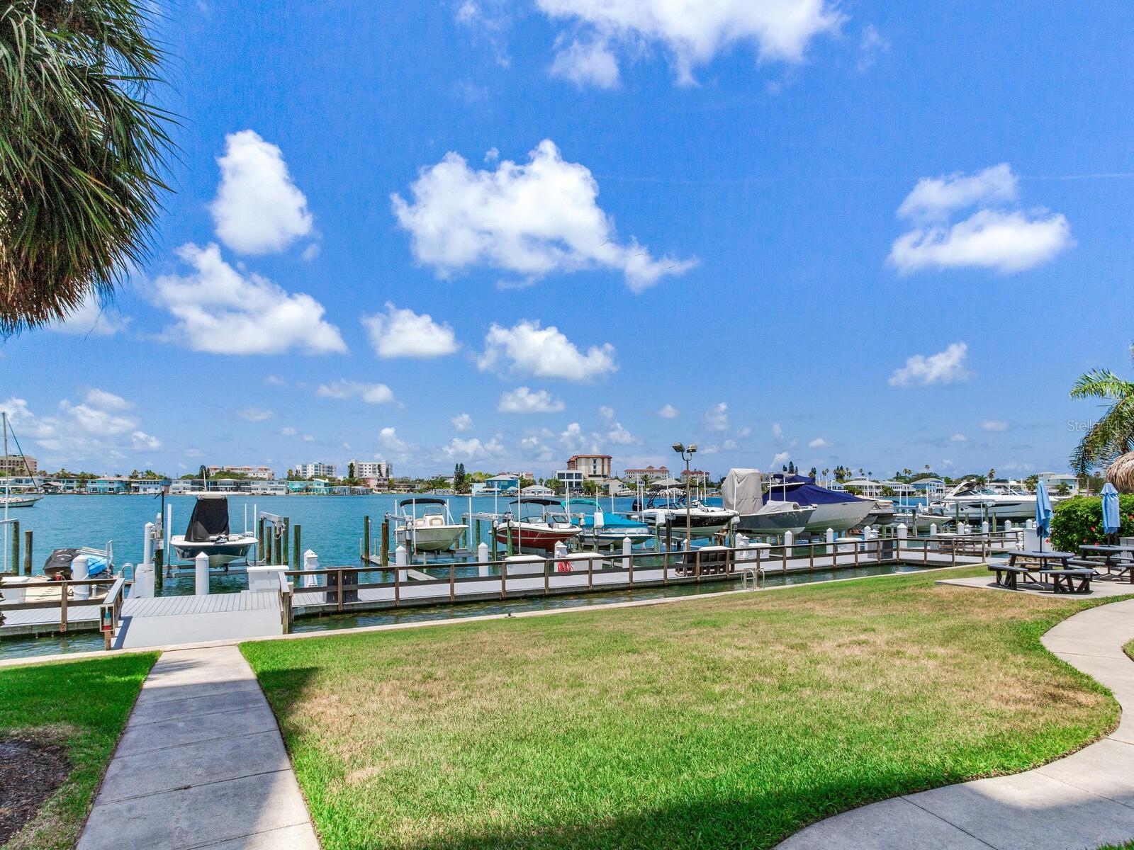 Image 54 of 87 For 660 Island Way 306