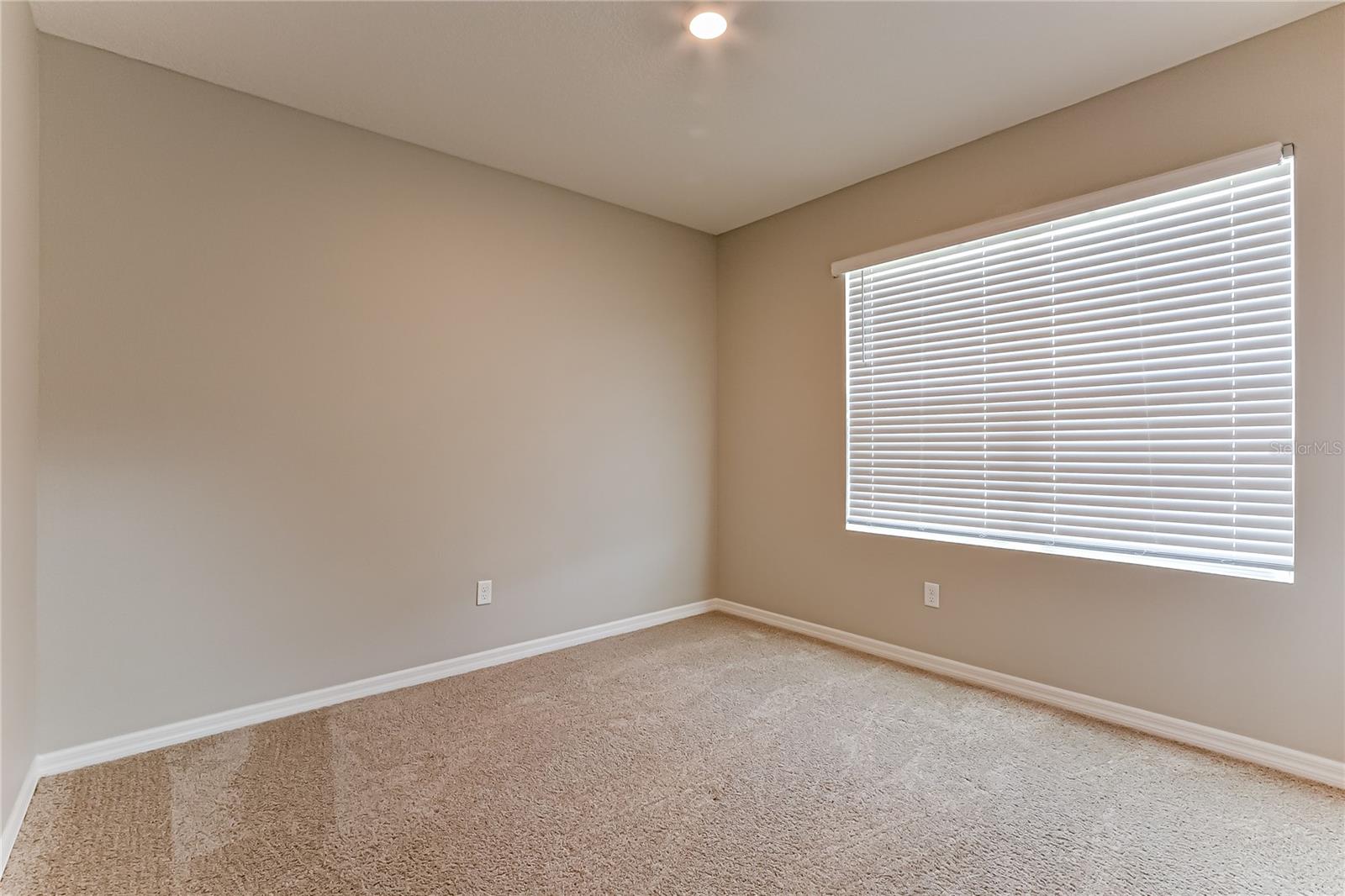 Image 12 of 15 For 432 Tanglewood Drive