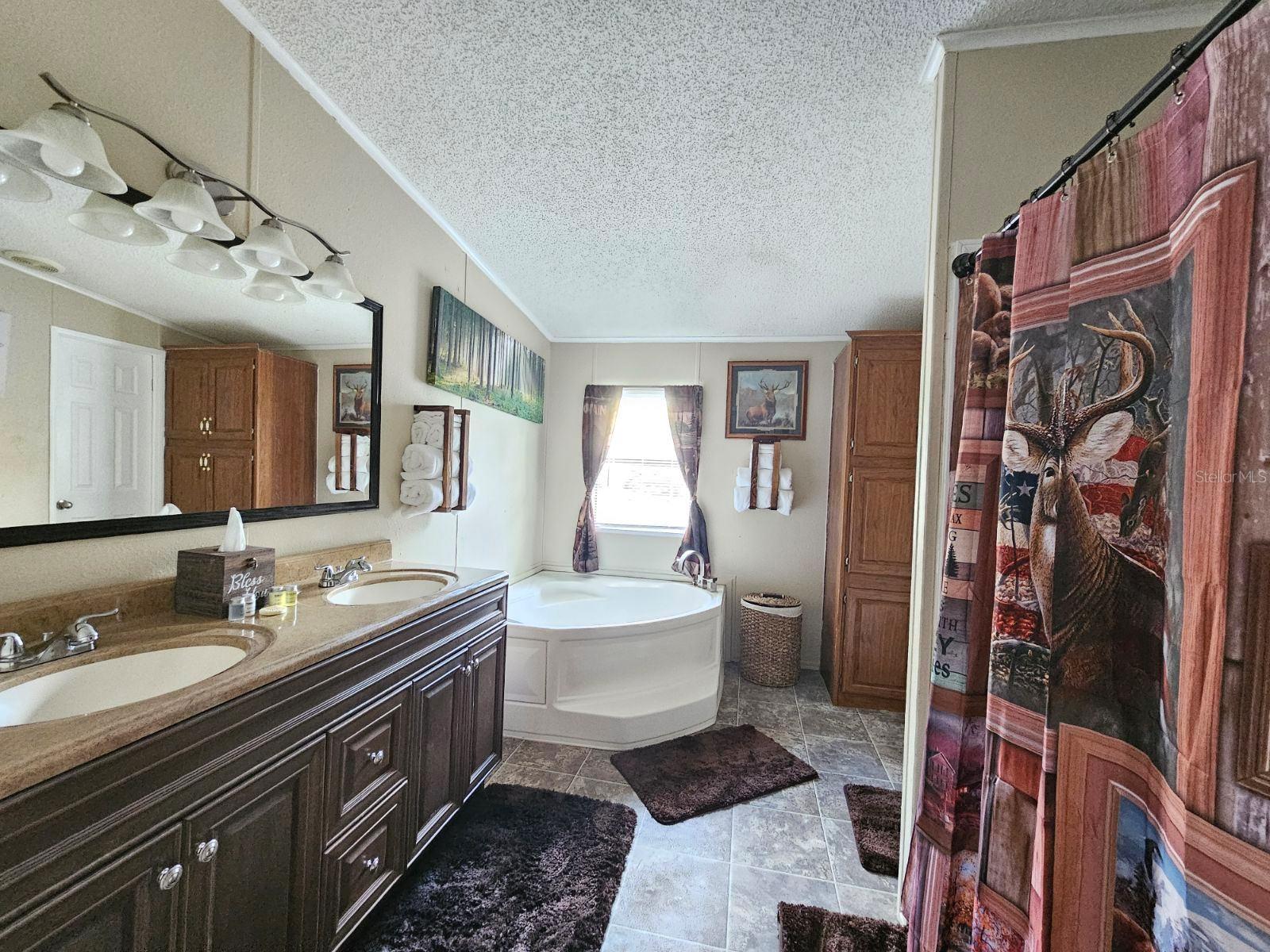 Image 17 of 28 For 10605 2nd Street