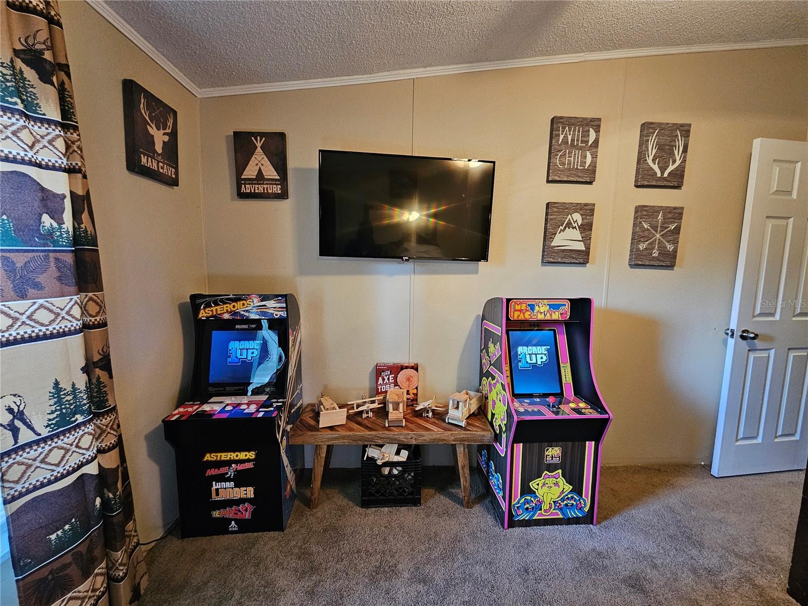 Image 22 of 28 For 10605 2nd Street