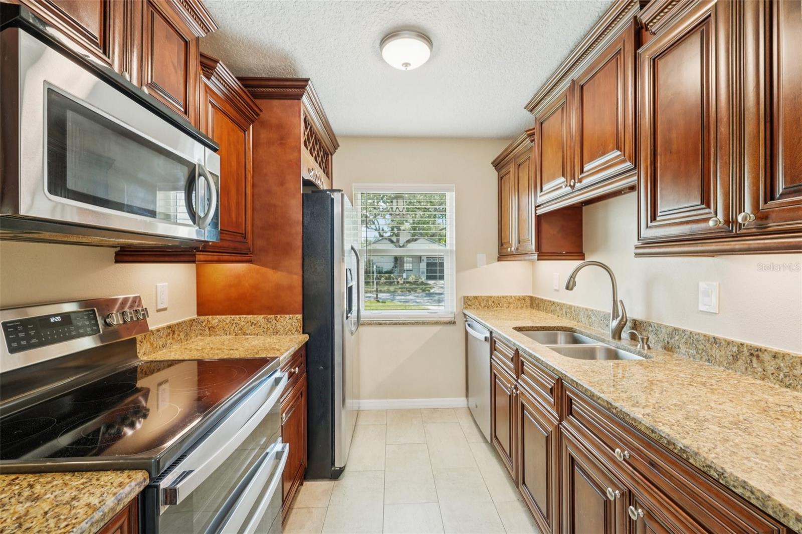 Image 11 of 26 For 3119 Hartnett Avenue