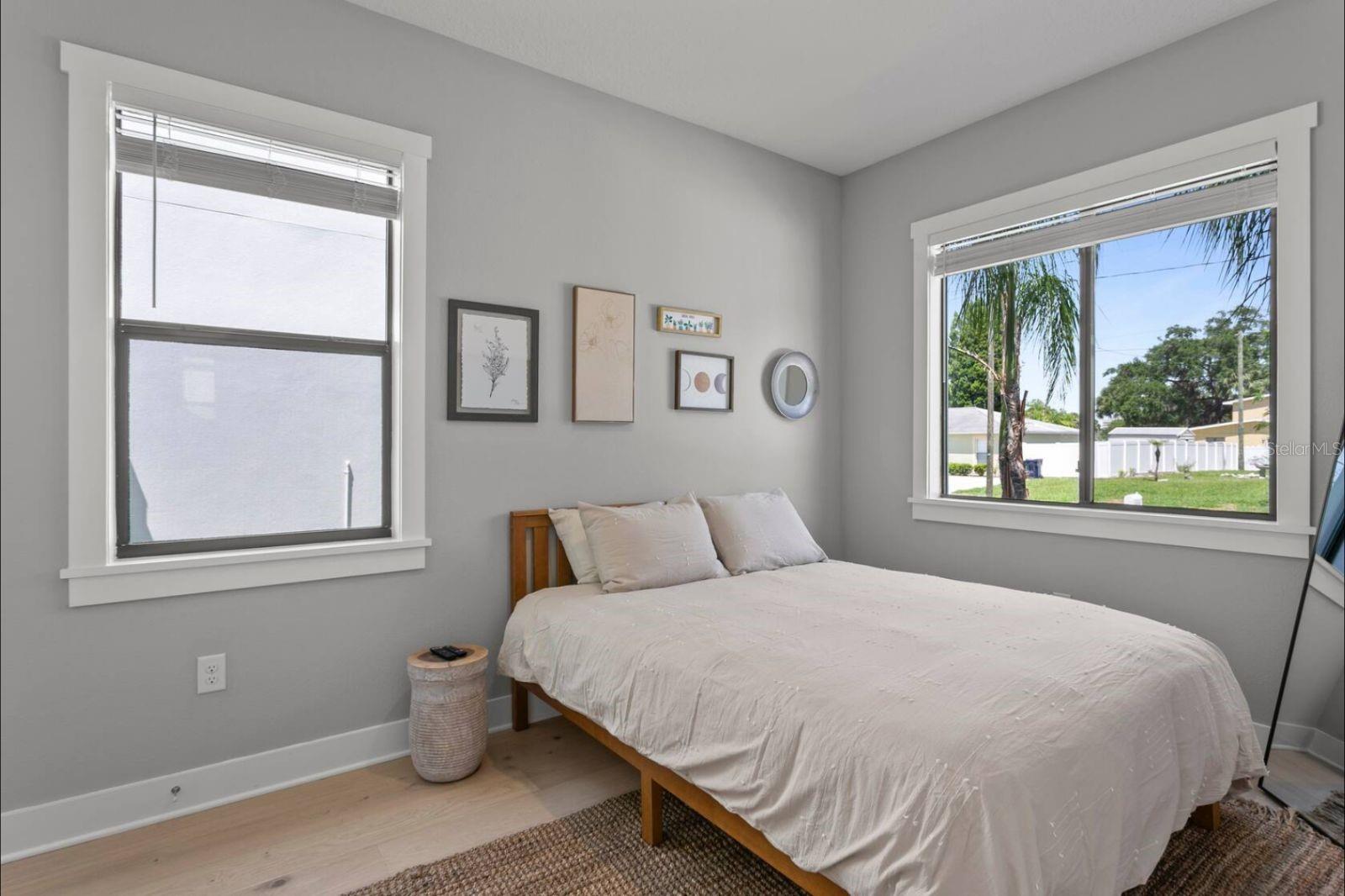 Image 33 of 33 For 914 Newport Avenue