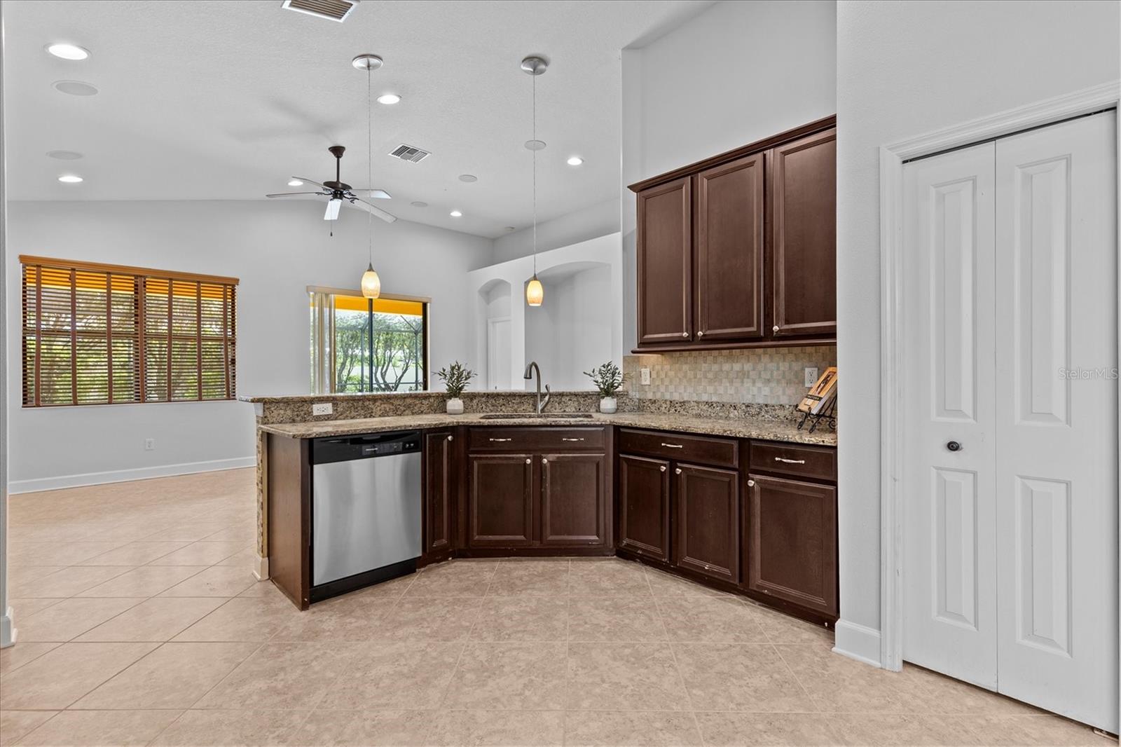 Image 17 of 51 For 11008 Wembley Landing Drive
