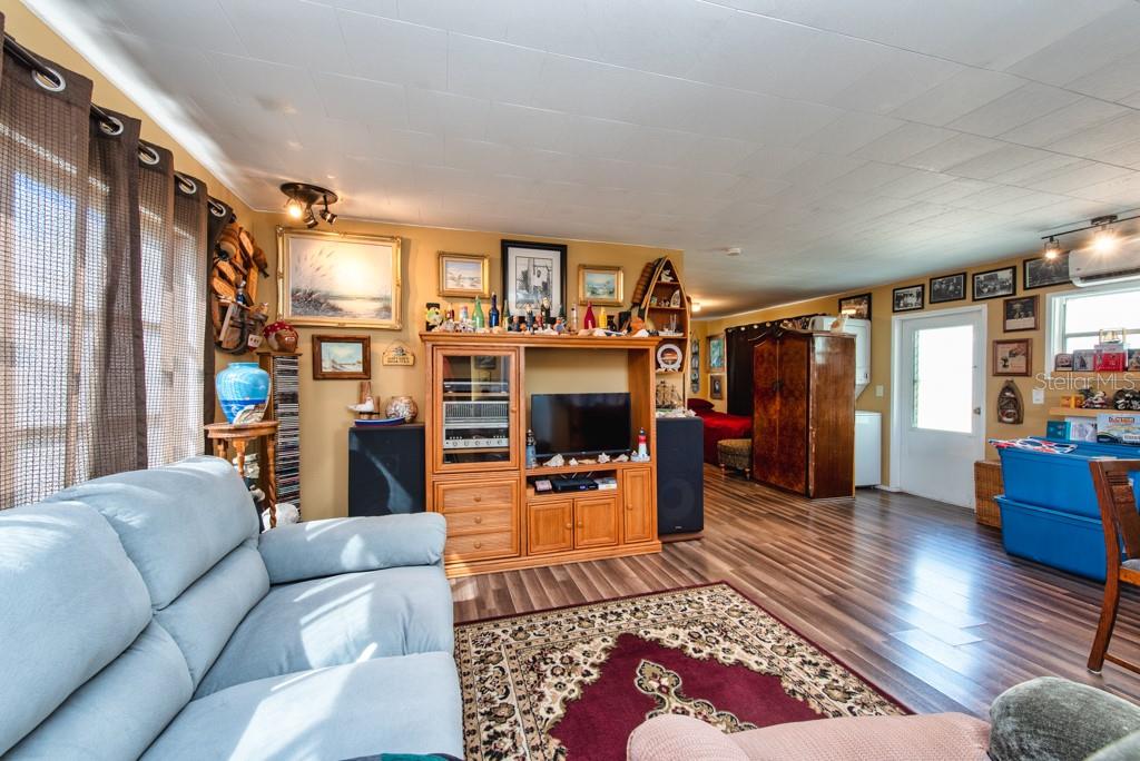 Image 6 of 40 For 4851 Gandy Boulevard B3l18