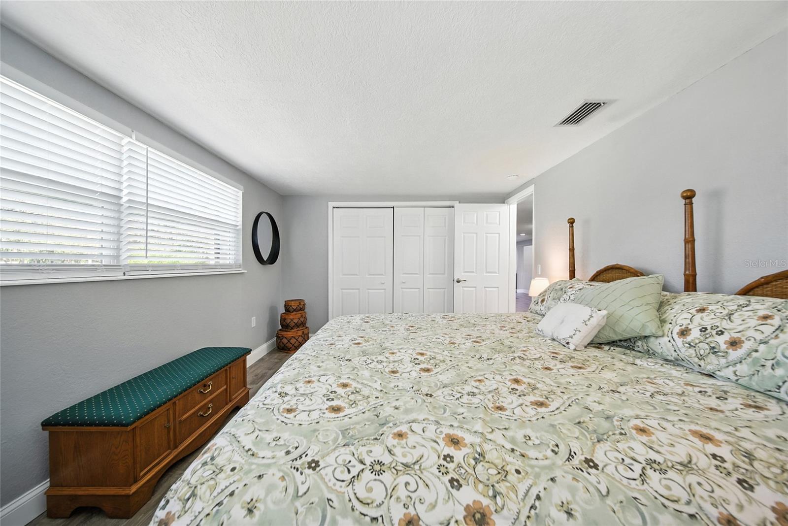 Listing photo id 22 for 8248 Tanglewood Drive