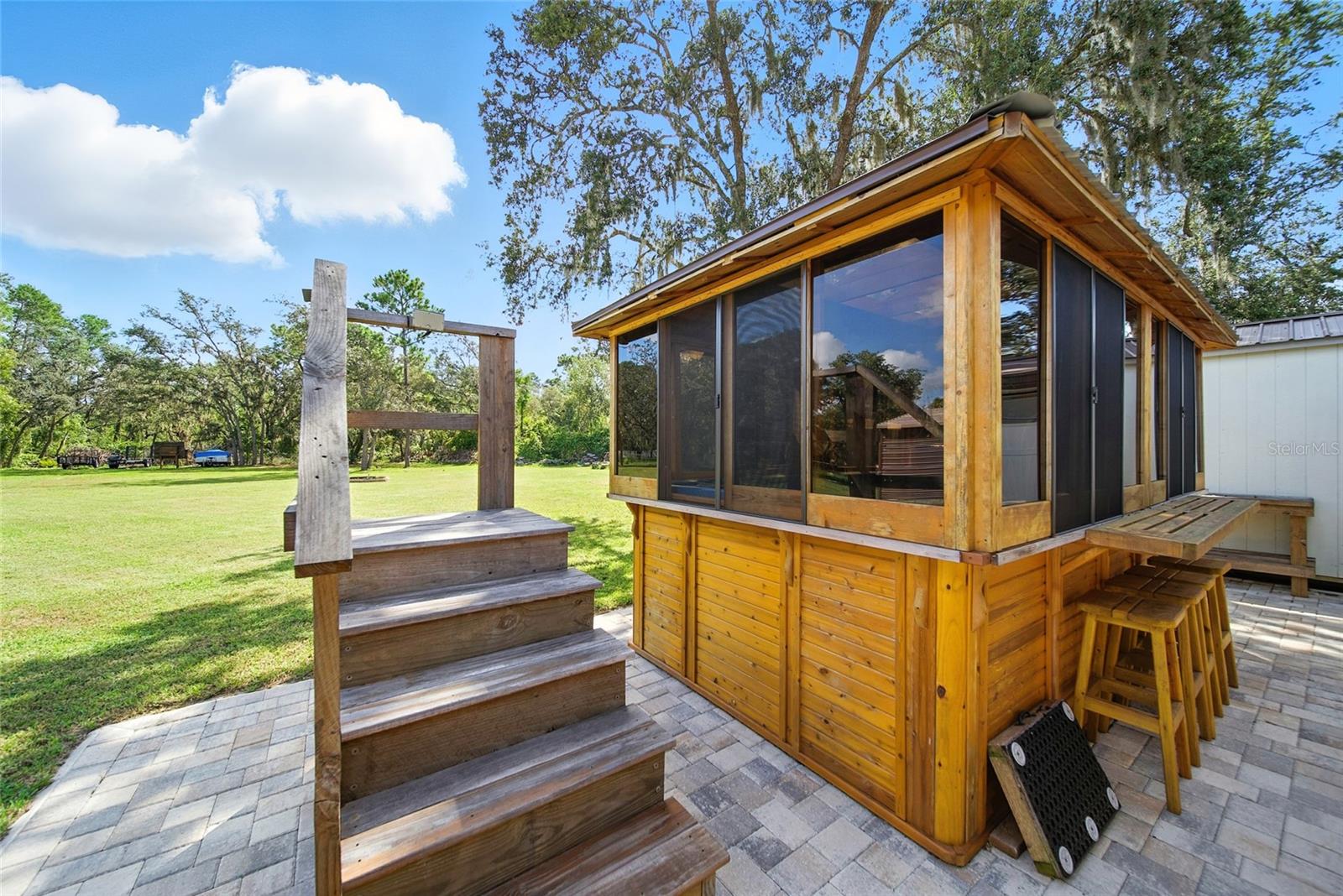 Listing photo id 28 for 8248 Tanglewood Drive
