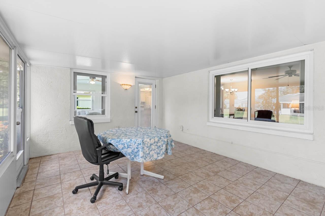 Image 17 of 50 For 2109 Harleston Place 2109