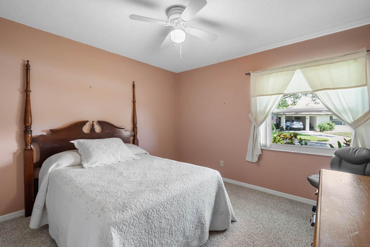 Image 22 of 50 For 2109 Harleston Place 2109