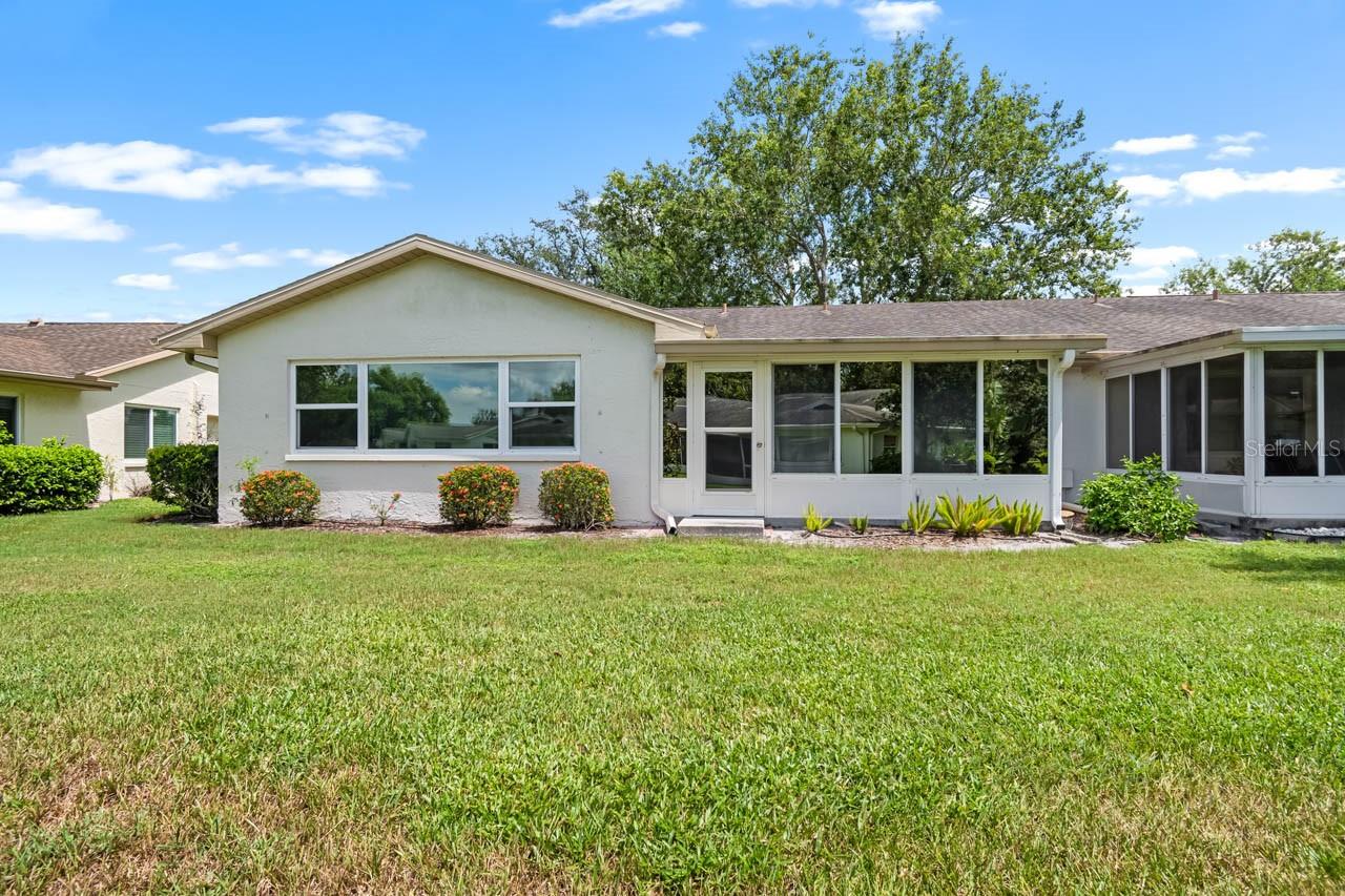 Image 25 of 50 For 2109 Harleston Place 2109
