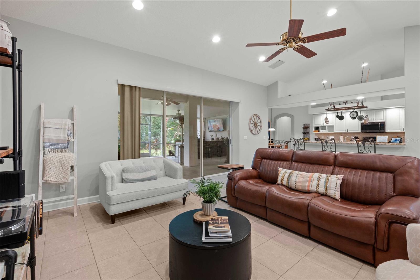Image 14 of 70 For 13921 Curley Road