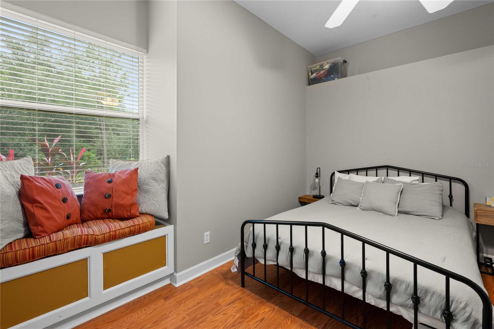 Image 41 of 70 For 13921 Curley Road