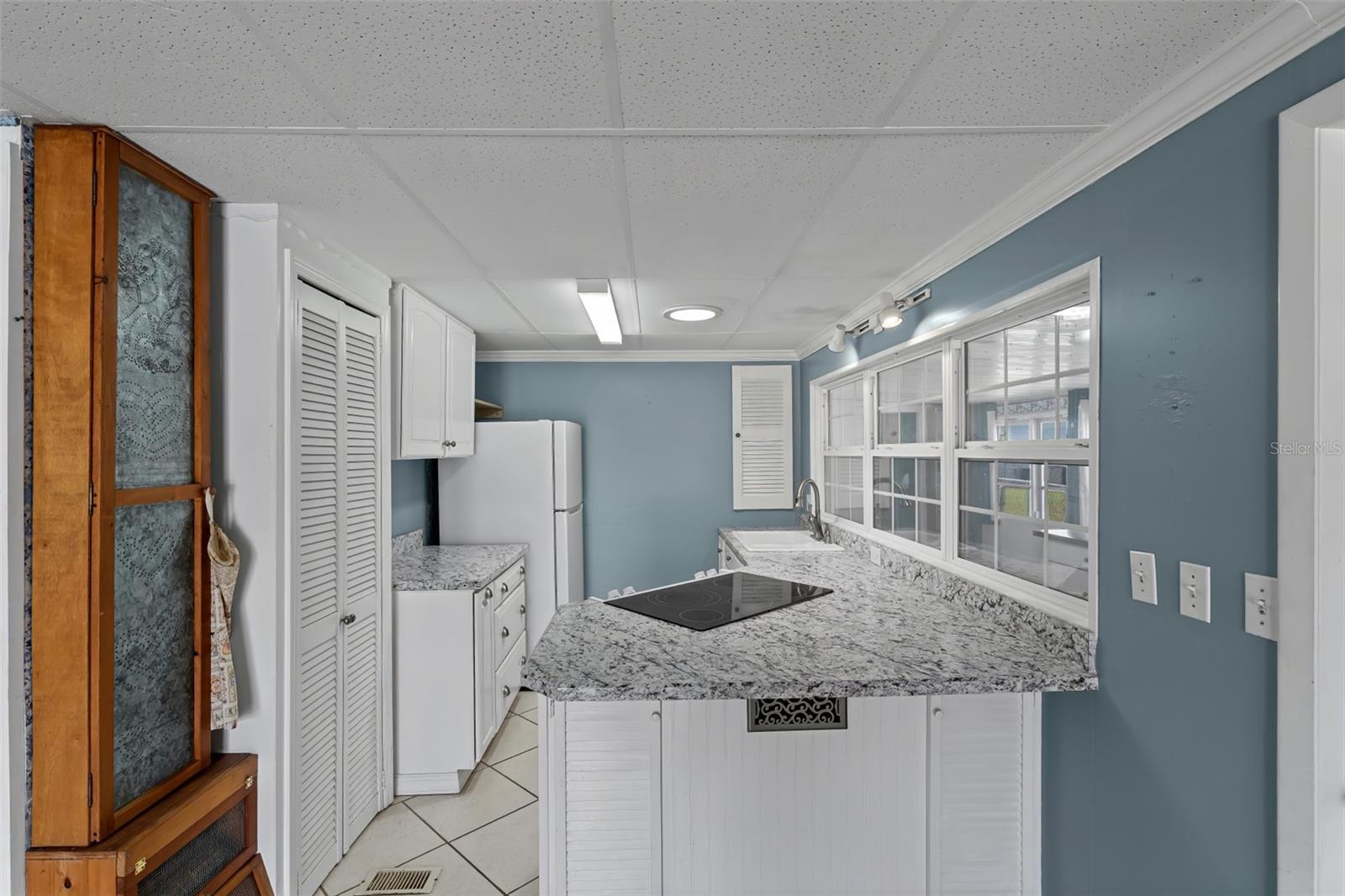 Image 10 of 24 For 12328 George Drive