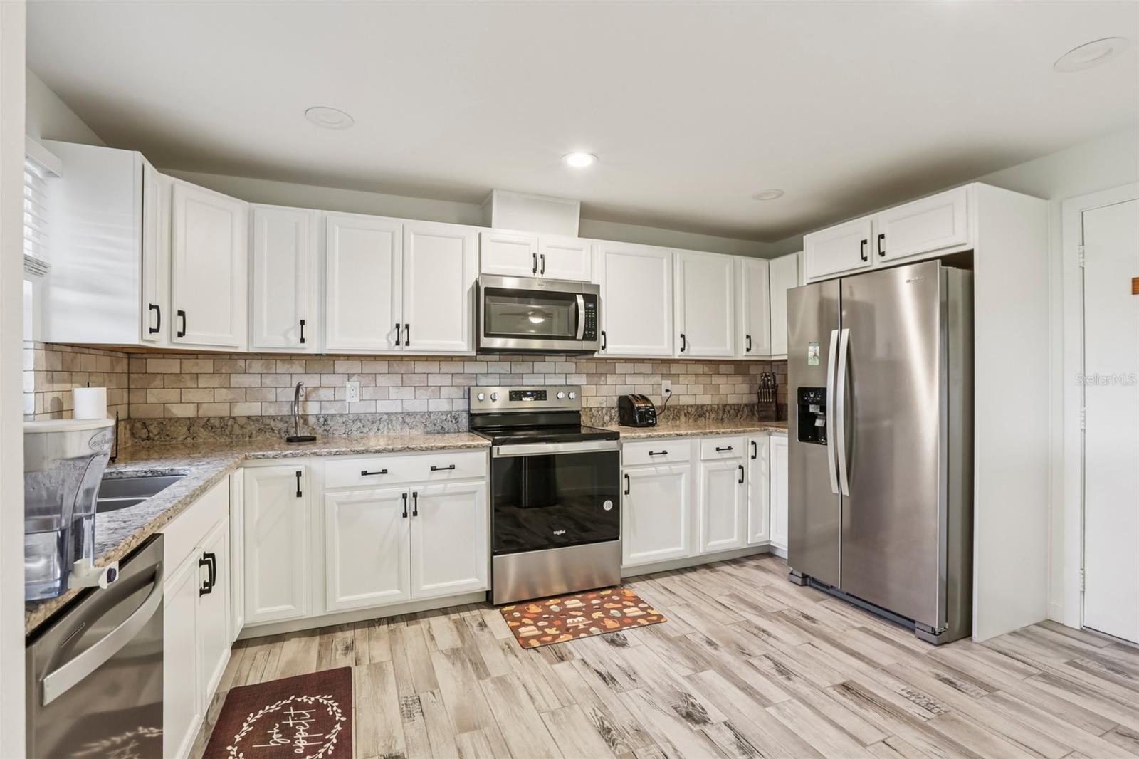 Image 13 of 56 For 2603 Lancaster Drive