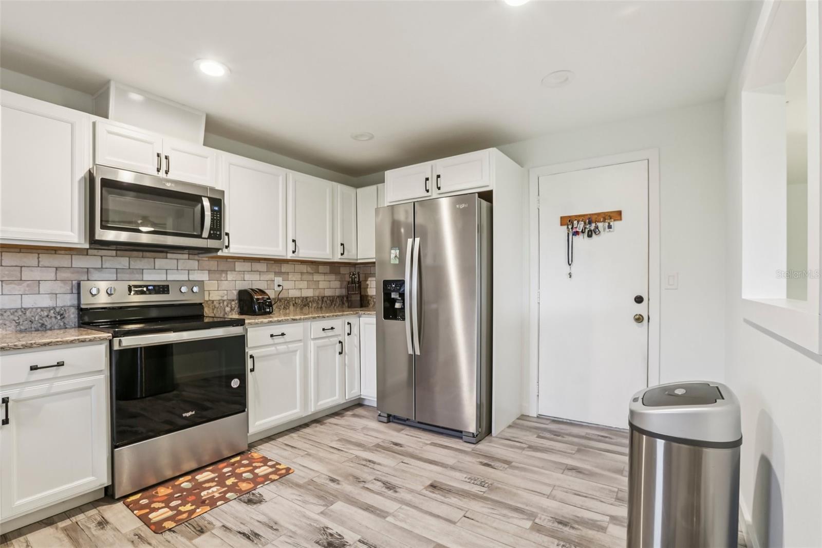 Image 14 of 56 For 2603 Lancaster Drive
