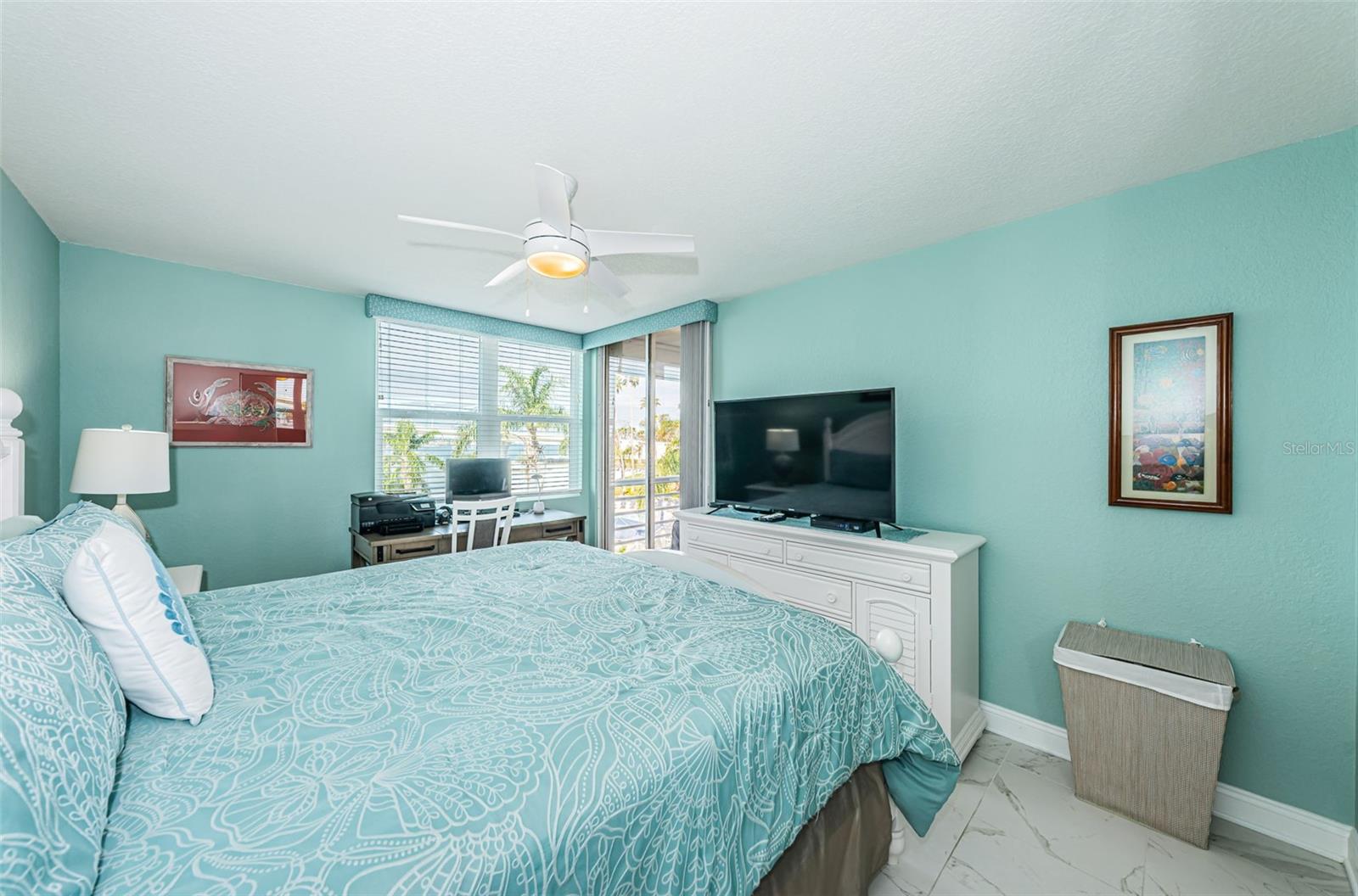 Image 17 of 48 For 5901 Bahia Del Mar Circle 321