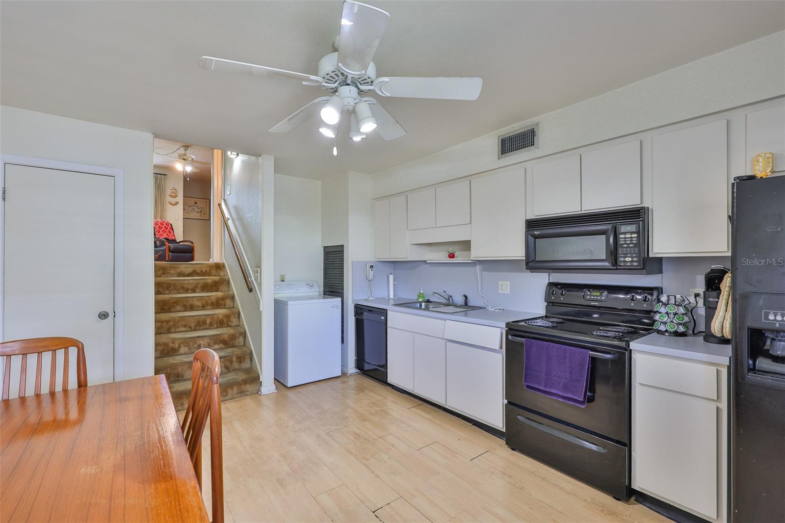 Image 11 of 24 For 4513 La Villa Lane