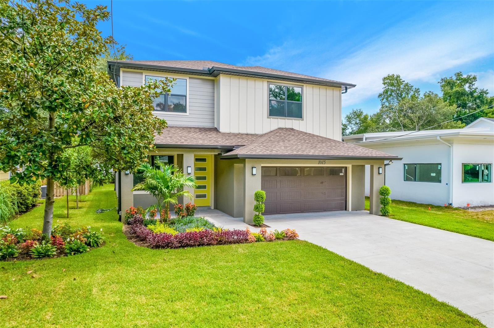 Image 2 of 45 For 14808 Lake Magdalene Circle