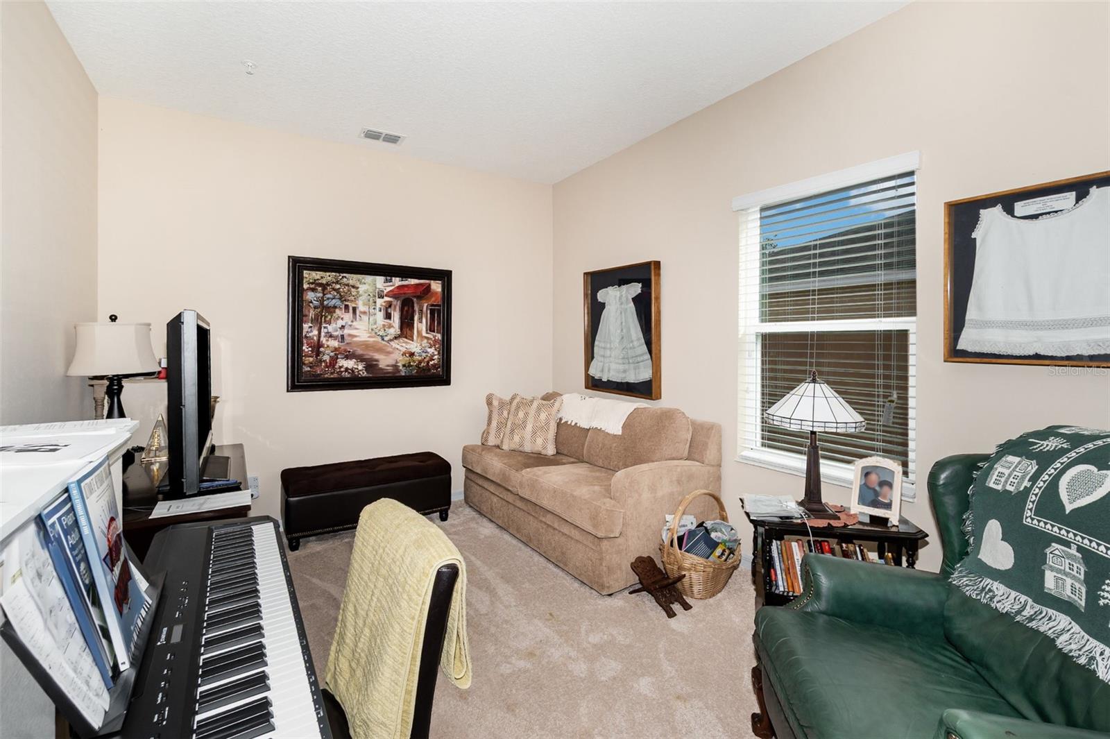 Image 14 of 31 For 1073 Palma Verde Place