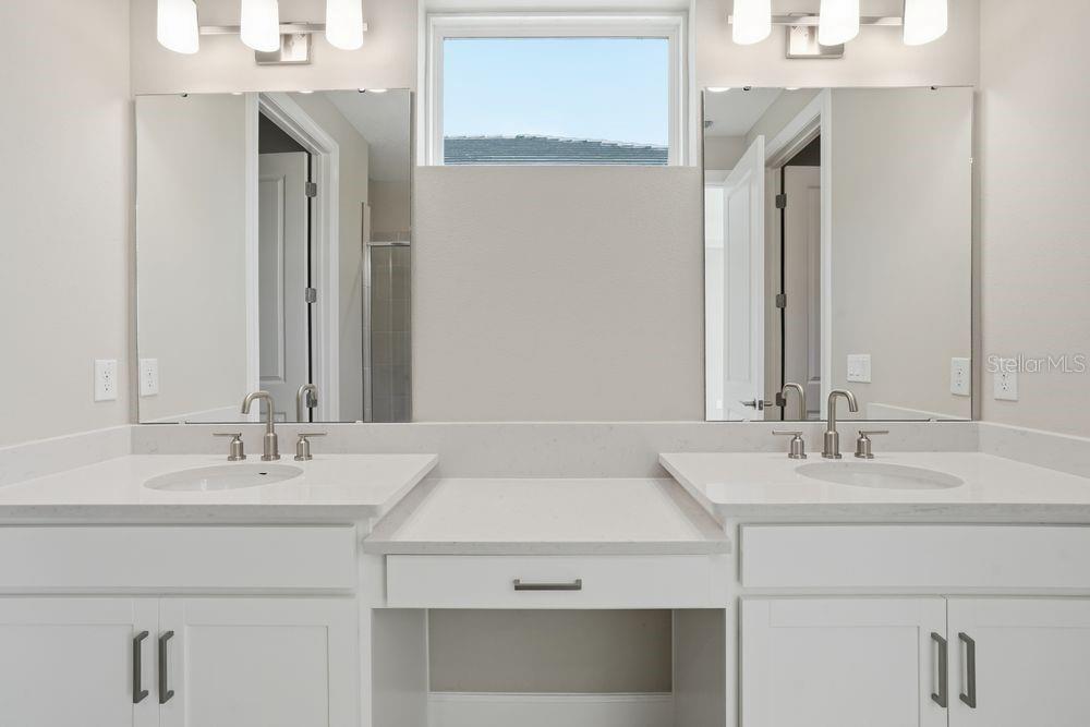 Image 18 of 53 For 7727 Caspian Street