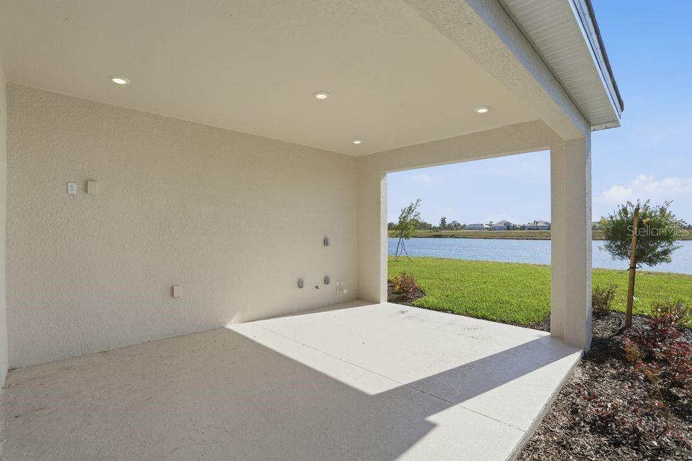 Image 24 of 53 For 7727 Caspian Street