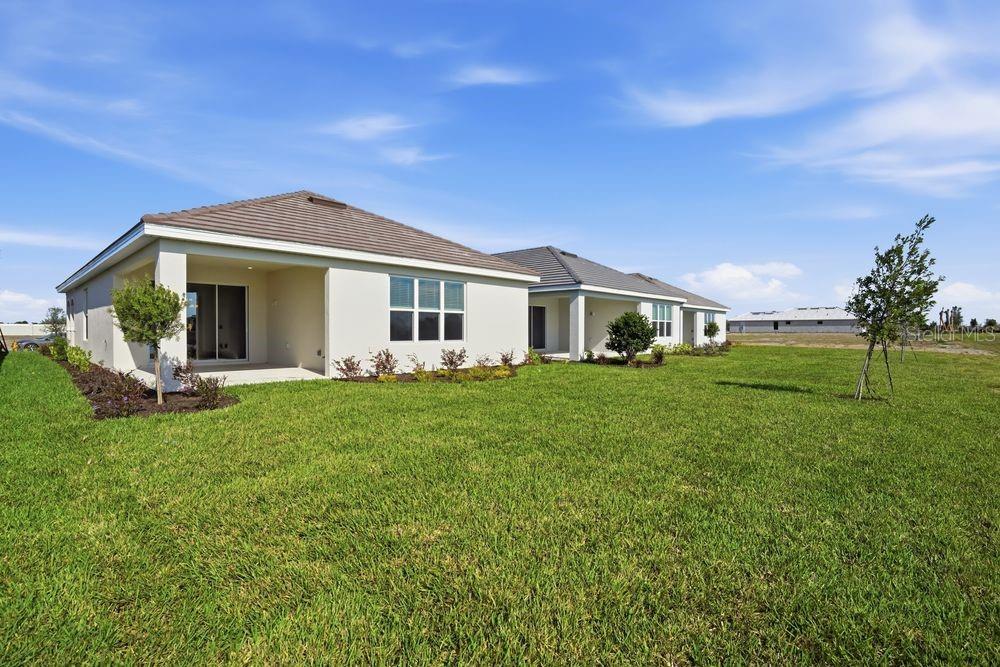 Image 25 of 53 For 7727 Caspian Street