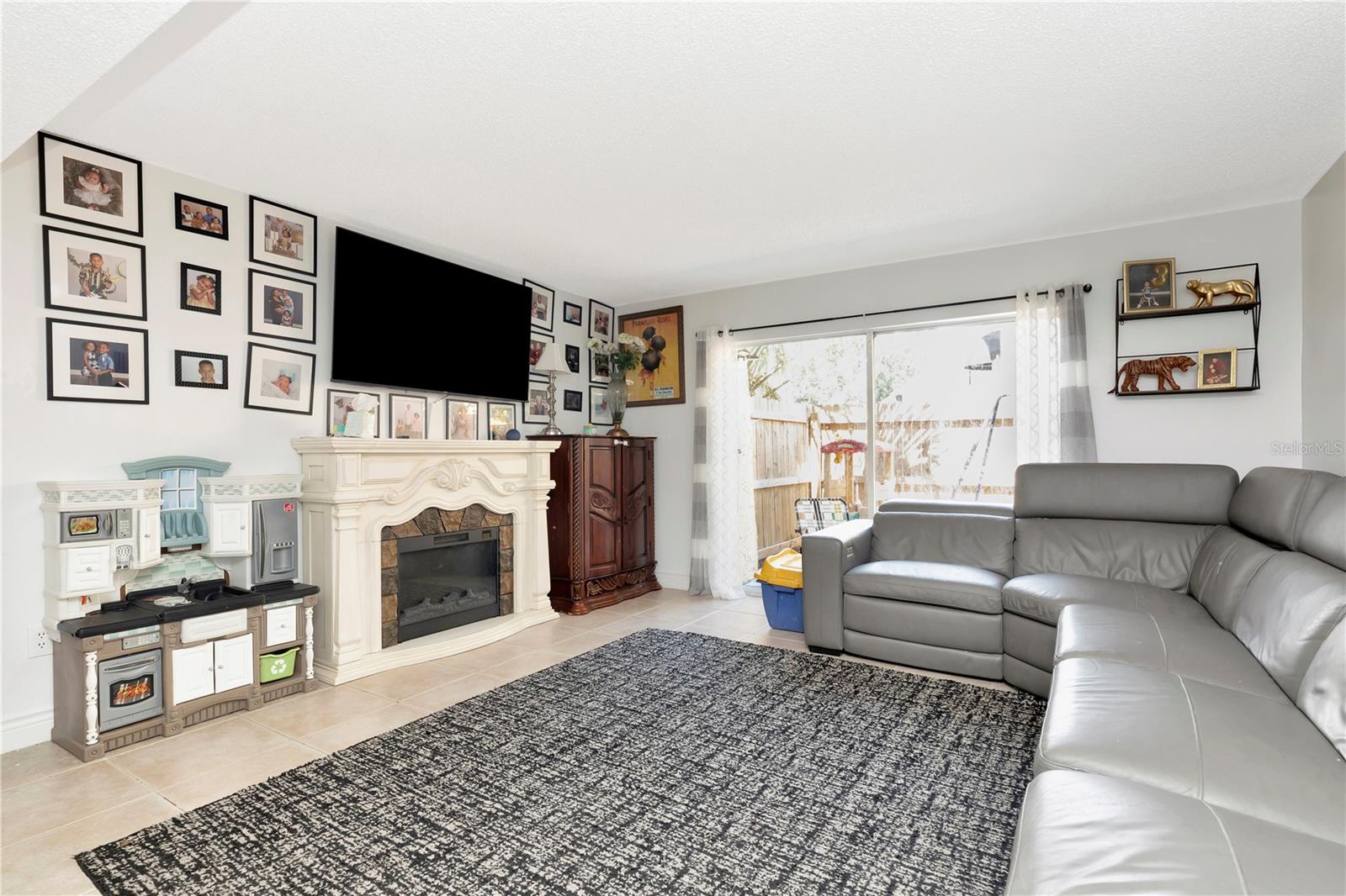 Image 10 of 25 For 7543 Abonado Road