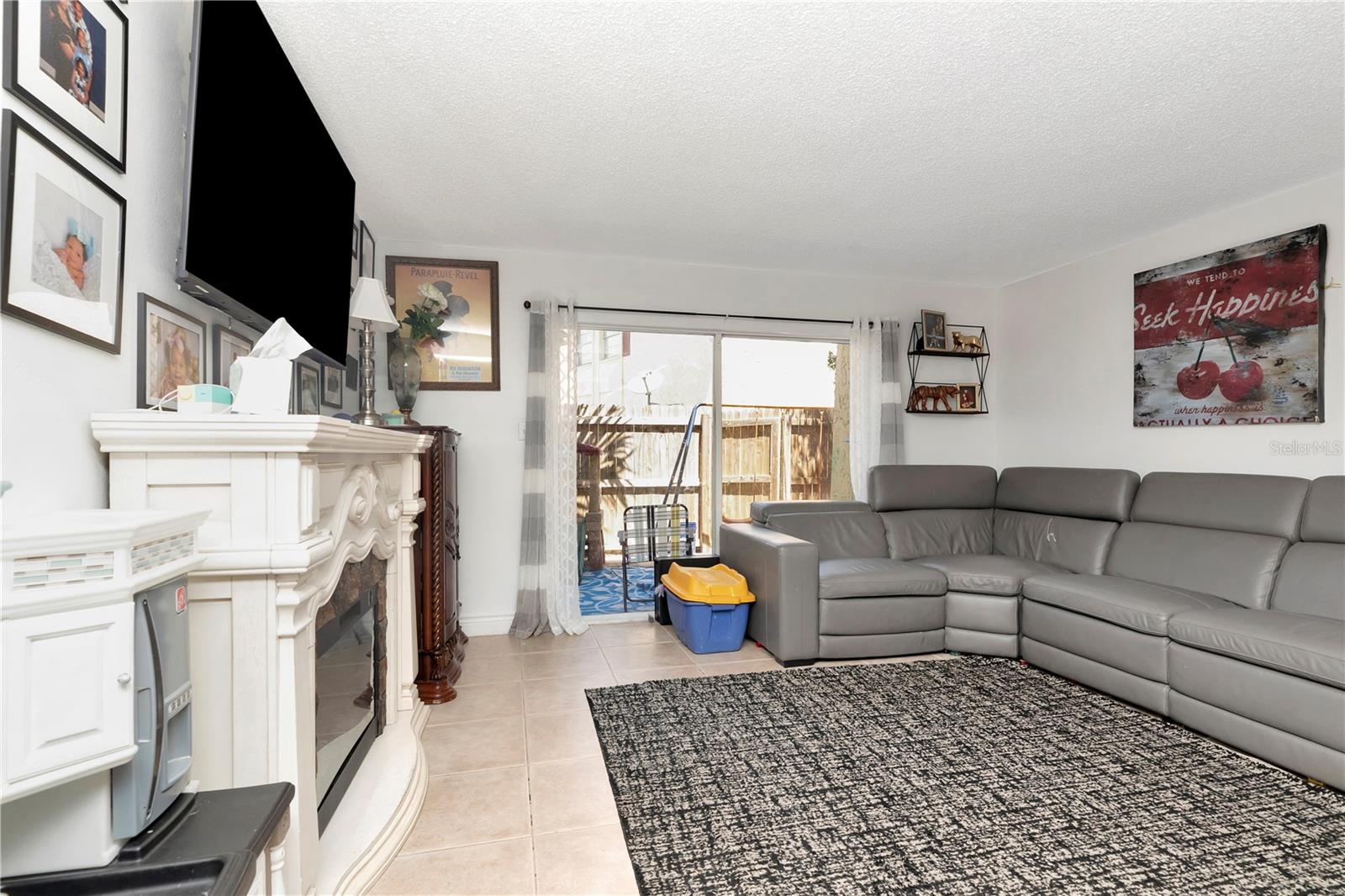 Image 11 of 25 For 7543 Abonado Road