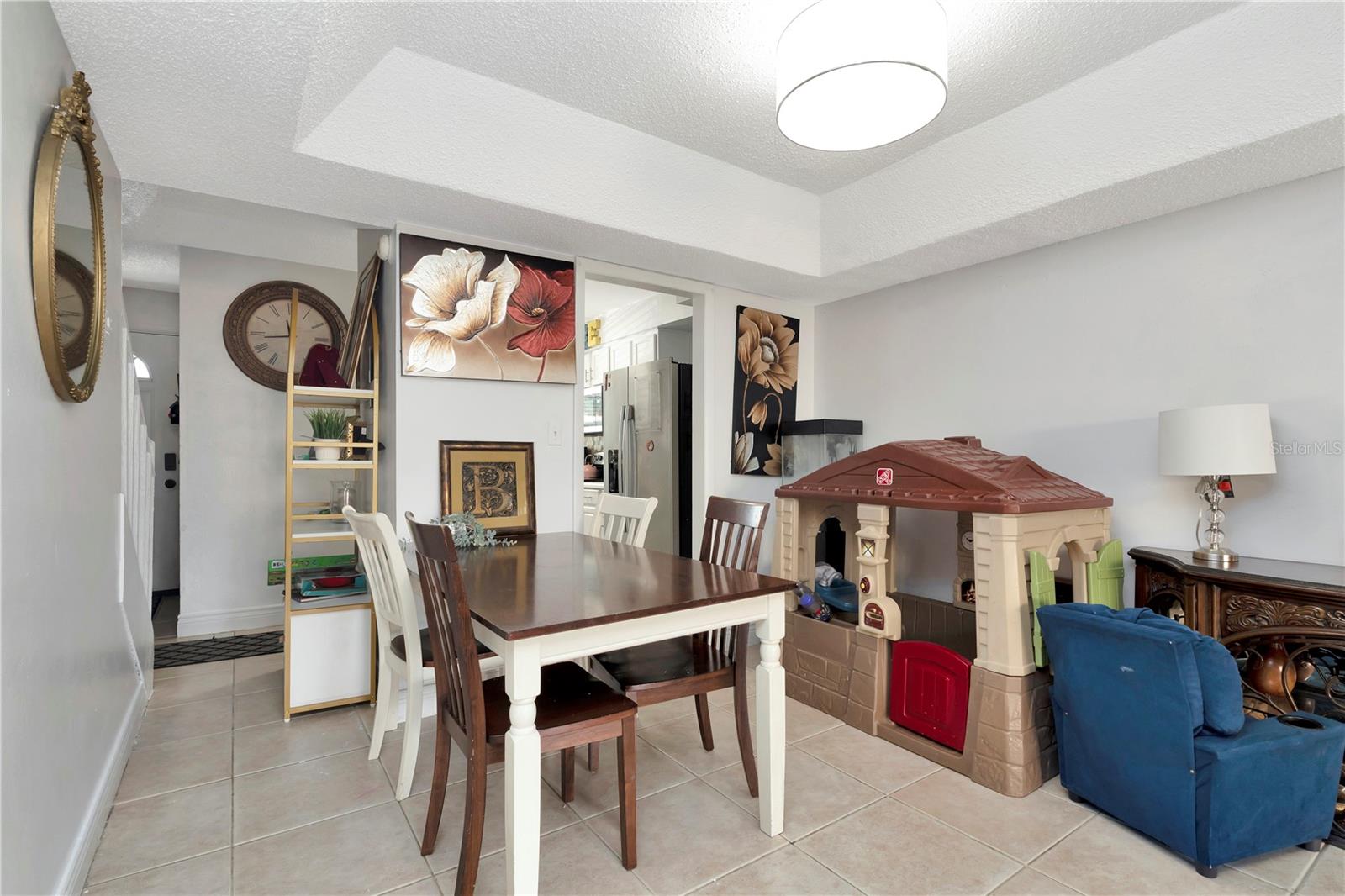 Image 4 of 25 For 7543 Abonado Road