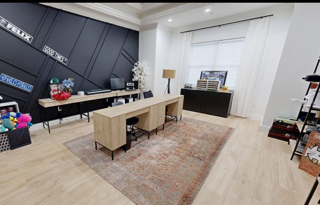 Listing photo id 8 for 8241 Cass Road
