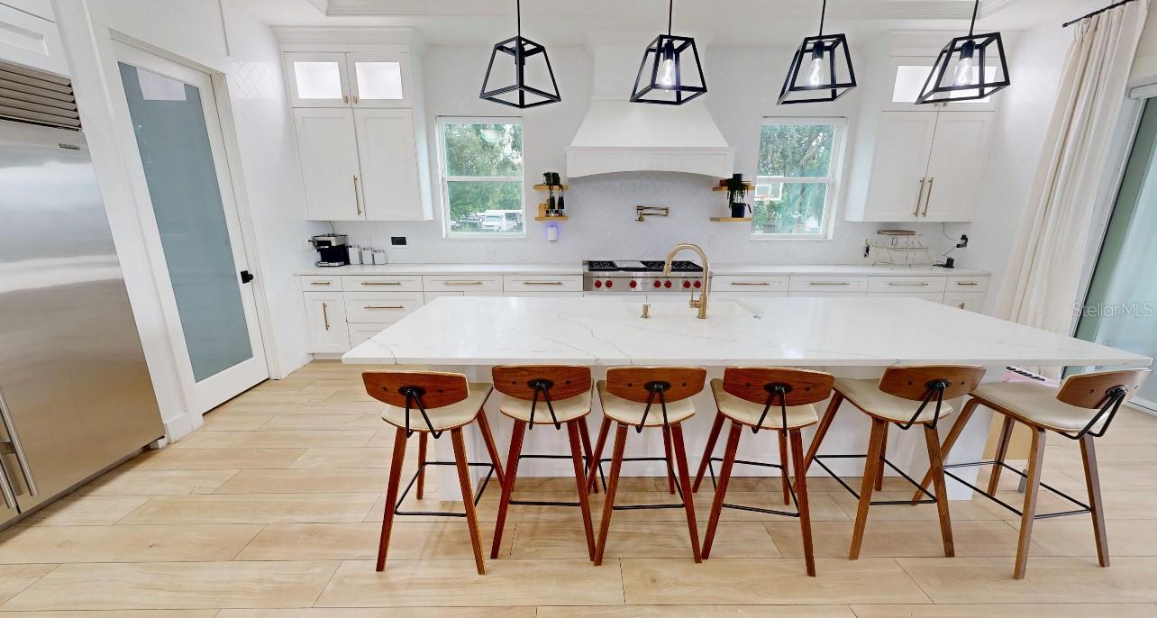 Listing photo id 2 for 8241 Cass Road