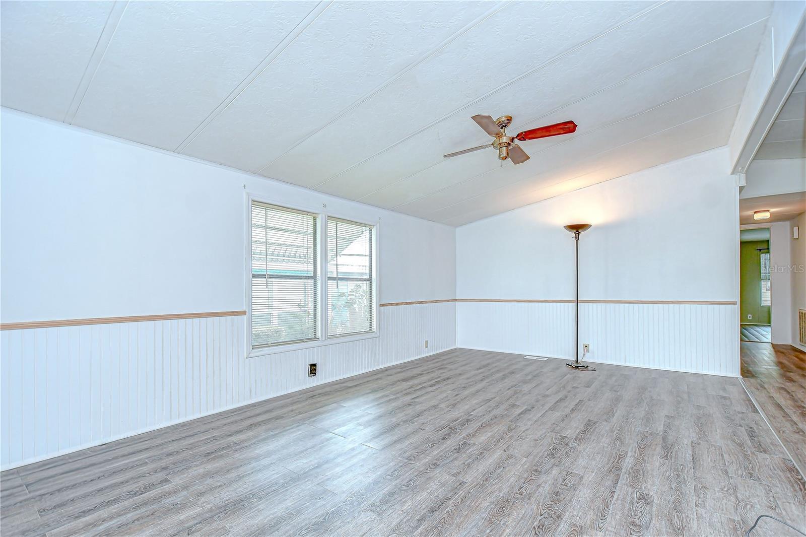 Image 12 of 41 For 3931 Chris Drive