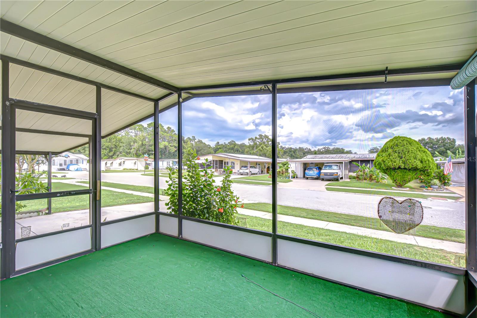 Image 23 of 41 For 3931 Chris Drive