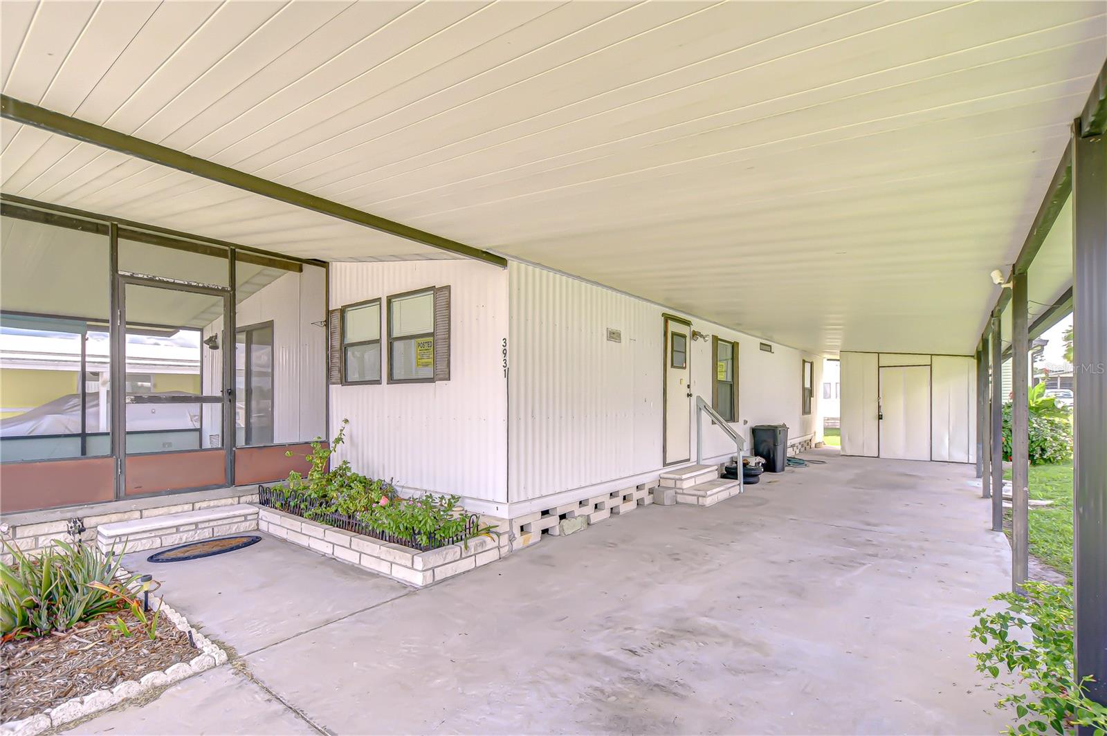 Image 31 of 41 For 3931 Chris Drive