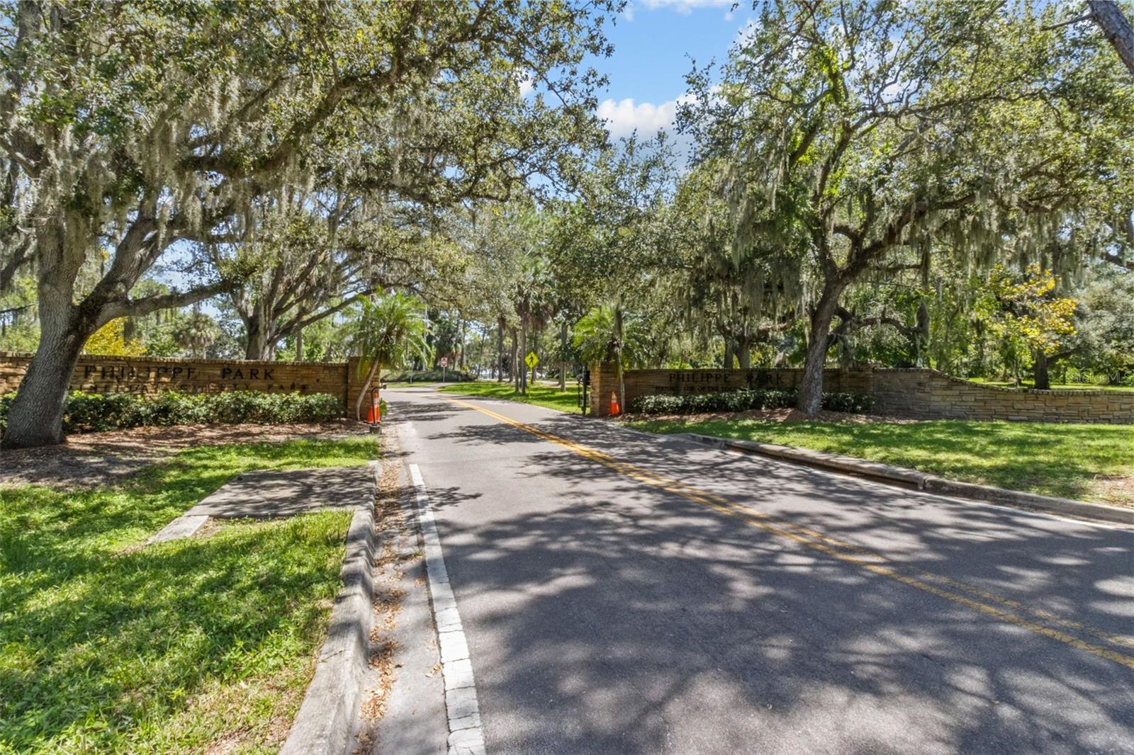 Image 52 of 57 For 20 Pinewood Circle