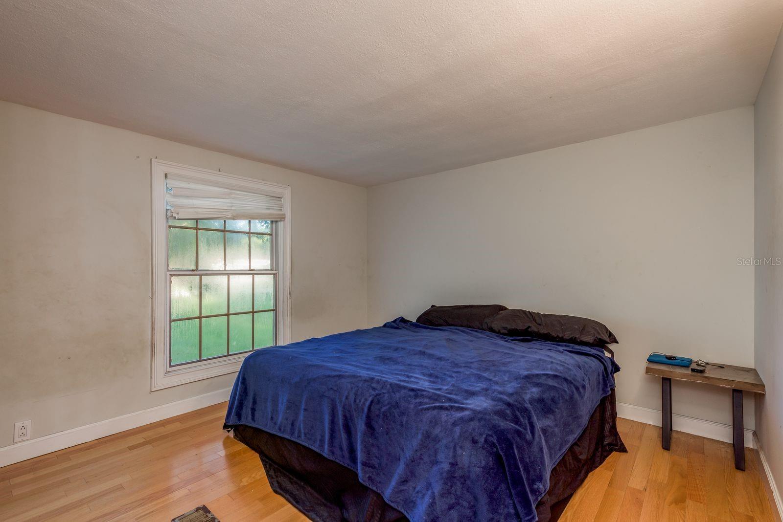 Listing photo id 17 for 6416 Candlewood Drive