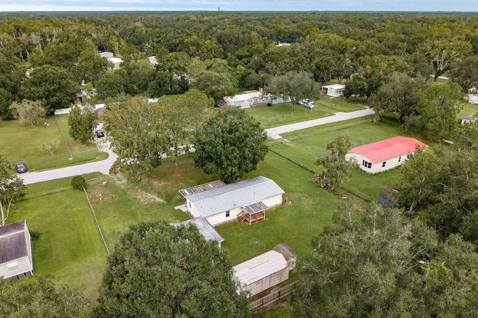 Listing photo id 38 for 6416 Candlewood Drive